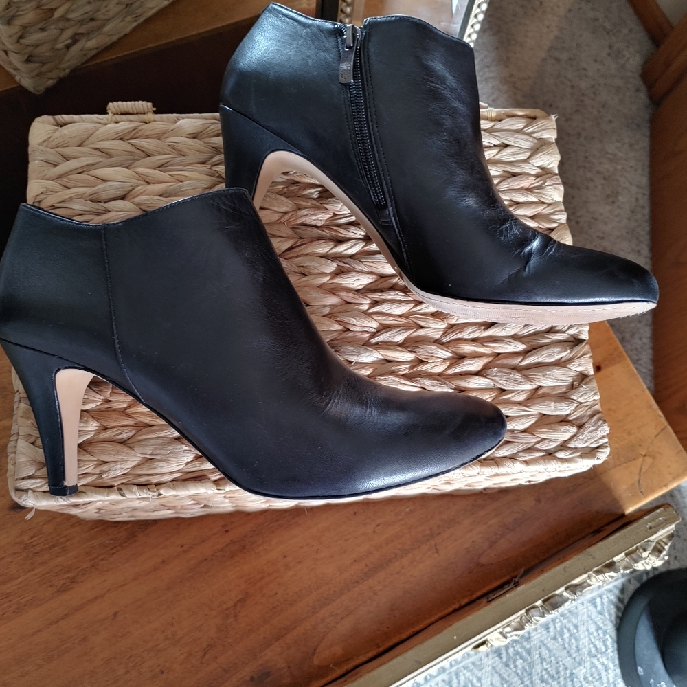 Vince Camuto leather ankle boot